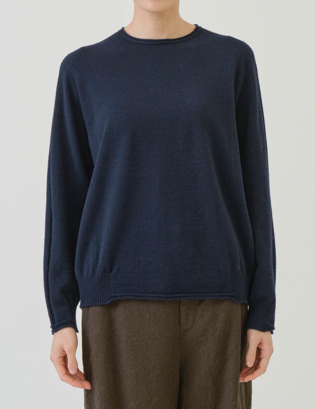 20 ネイビー/36(M)：モデル 169cm