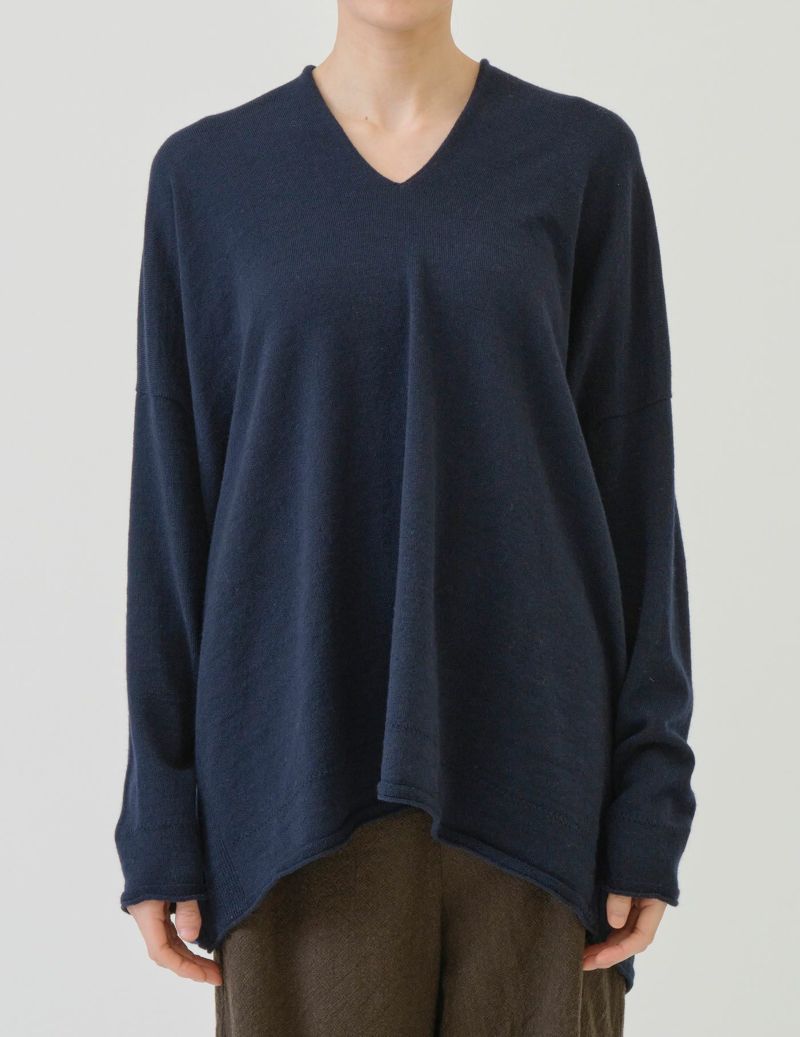 20 ネイビー/36(M)：モデル 169cm