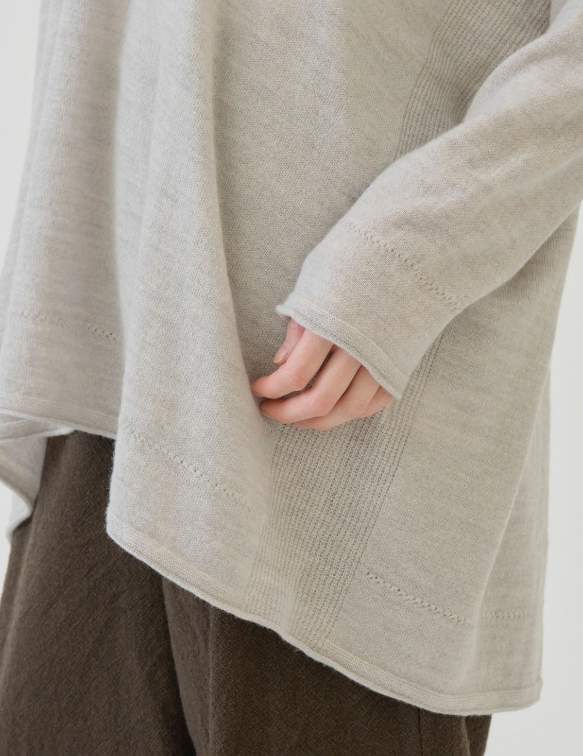 51 ライトグレー