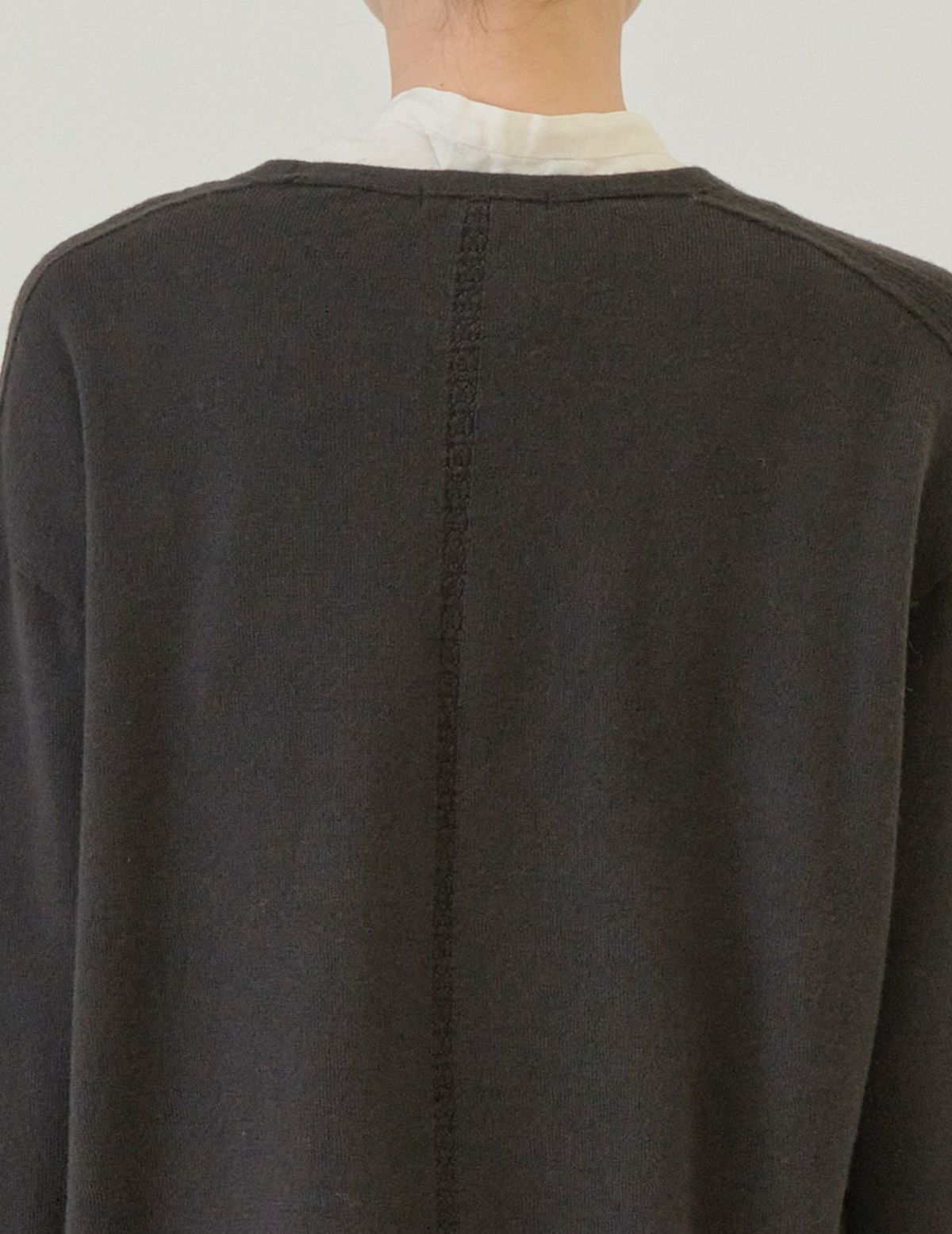 44 カーキブラック