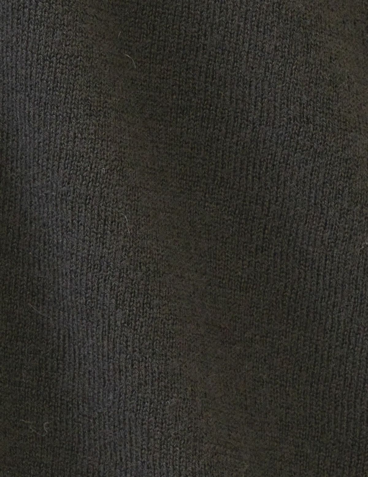 44 カーキブラック