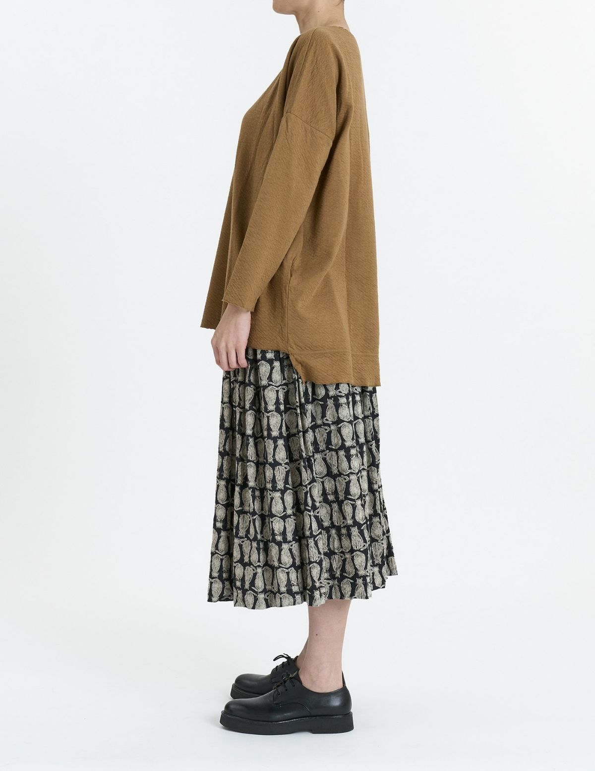 60 イエローブラウン