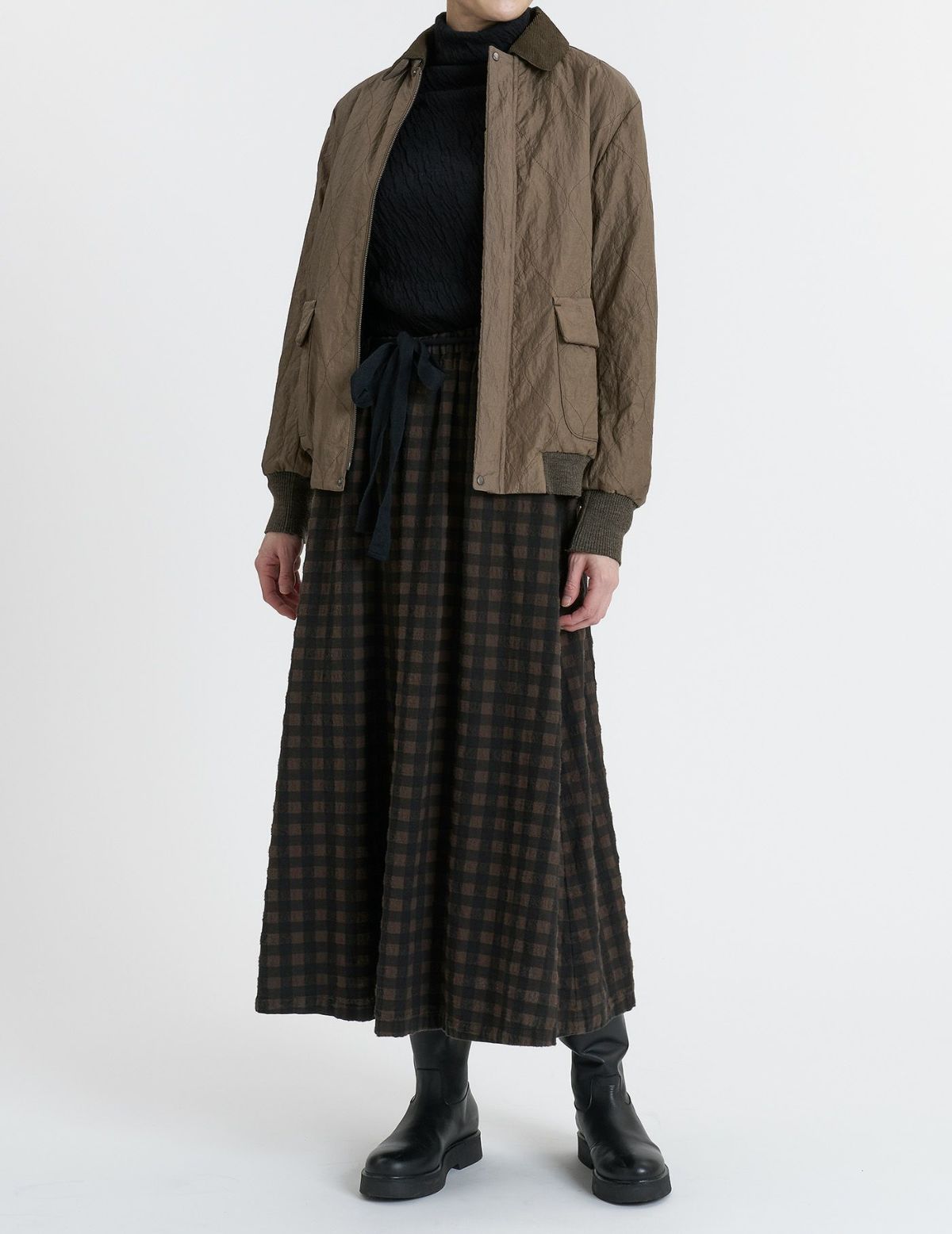 64 ベージュ/36(M)：モデル 169cm