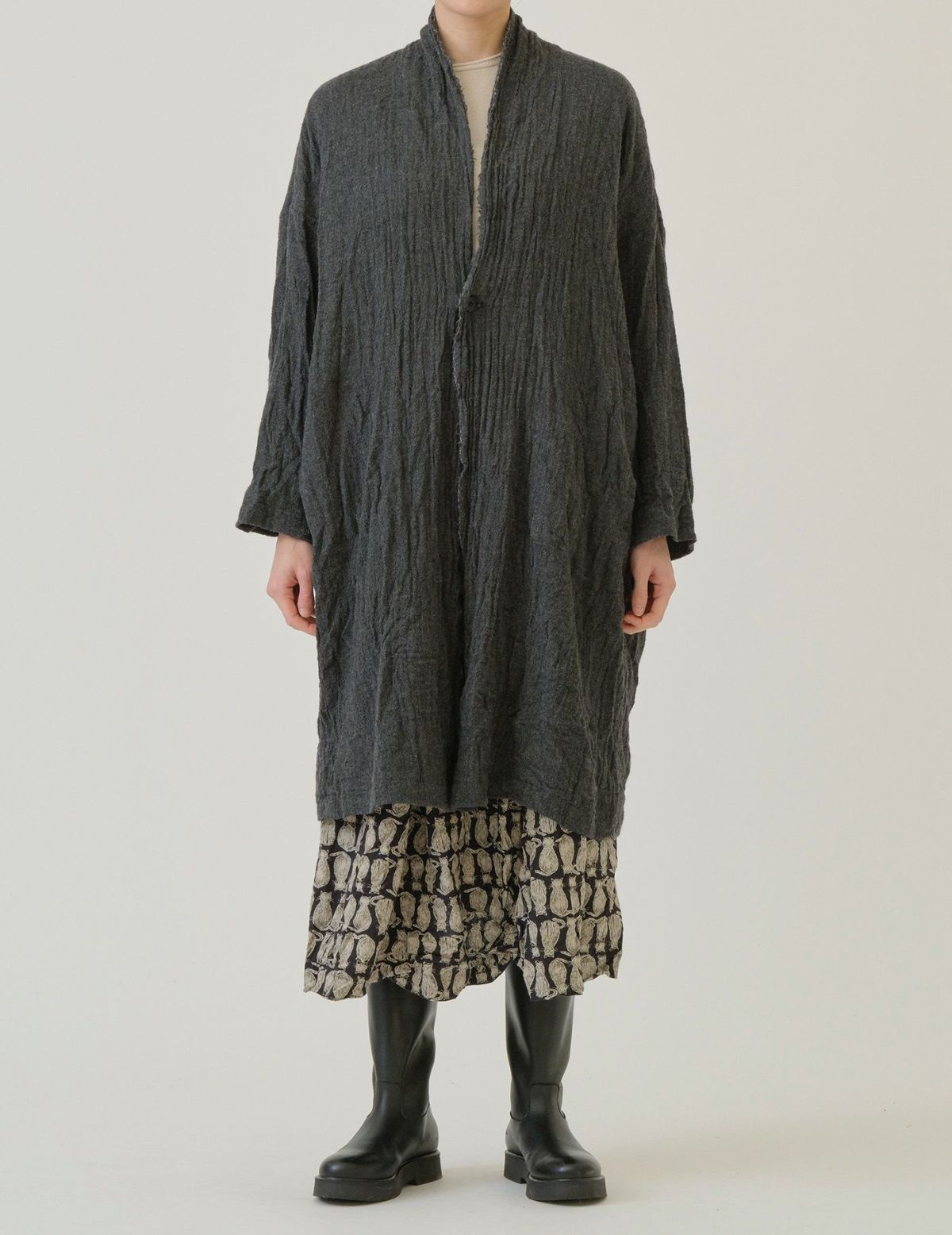 53 チャコール/36(M)：モデル 169cm