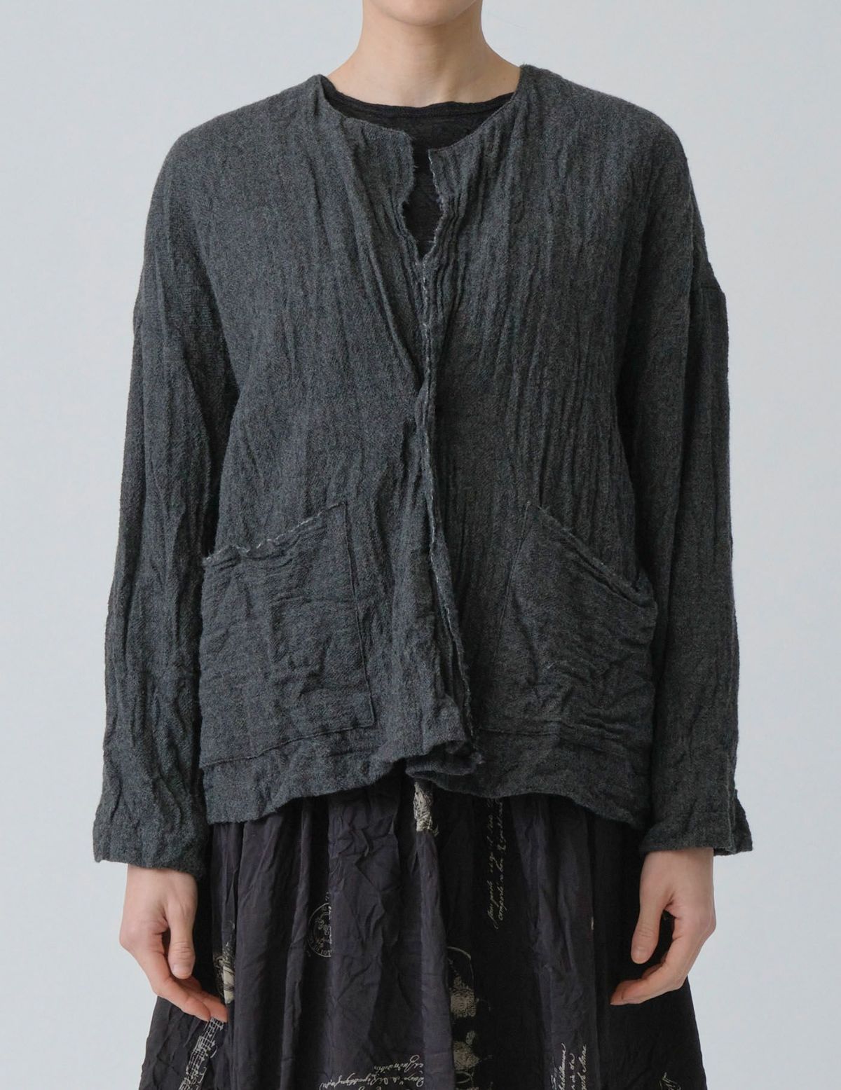 53 チャコール/36(M)：モデル 170cm