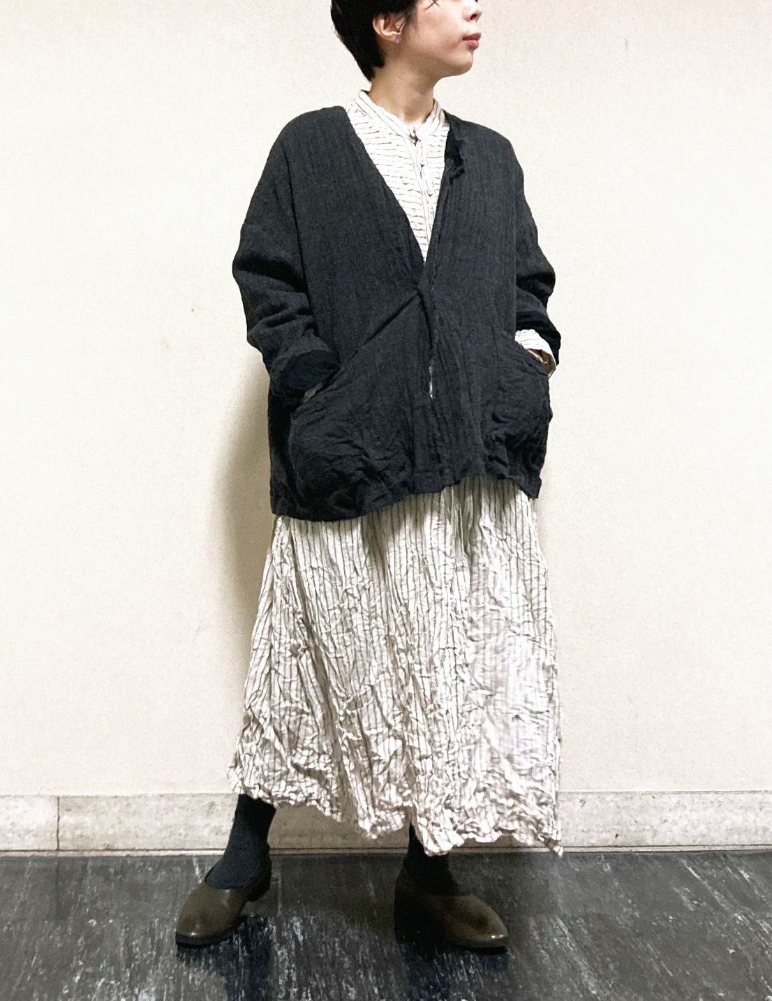 53 チャコール/36size：スタッフ149㎝