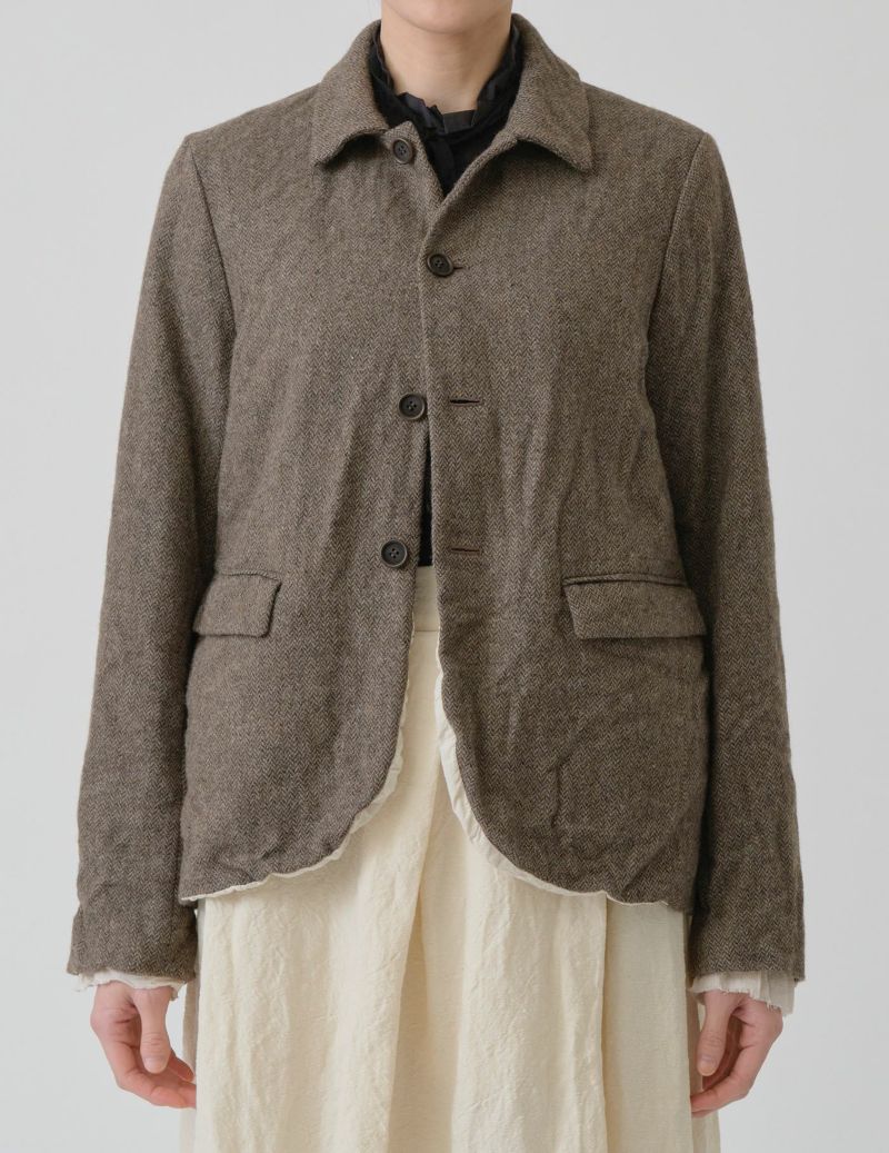 64 ベージュ/36size：モデル169㎝