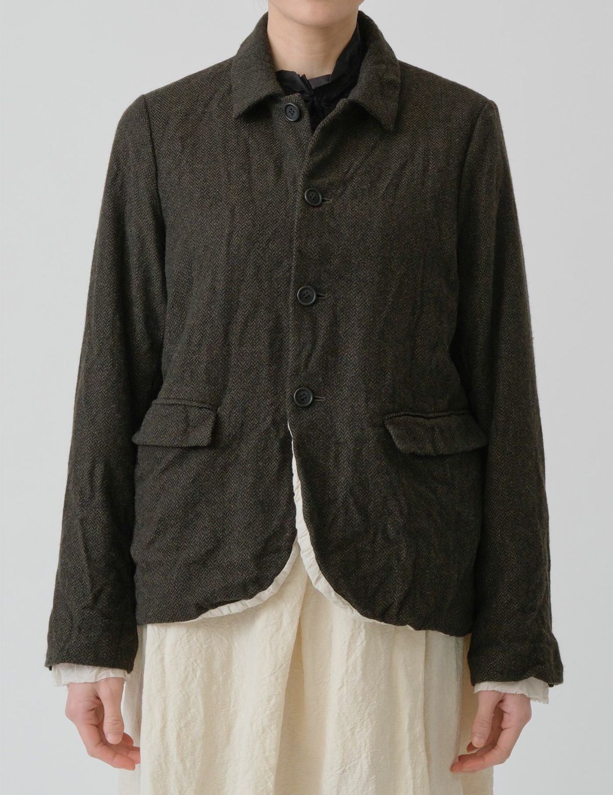 44 カーキ/36size：モデル169㎝