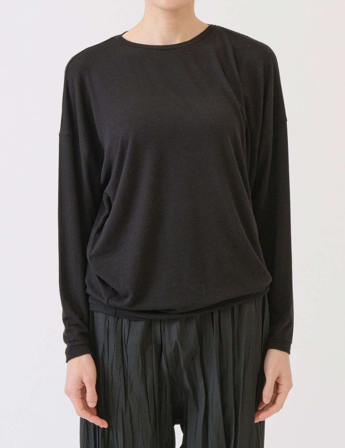 90 ブラック/36size：モデル169㎝