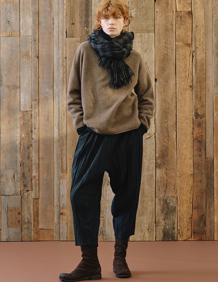 60 ブラウン/36(M)size：モデル 170cm