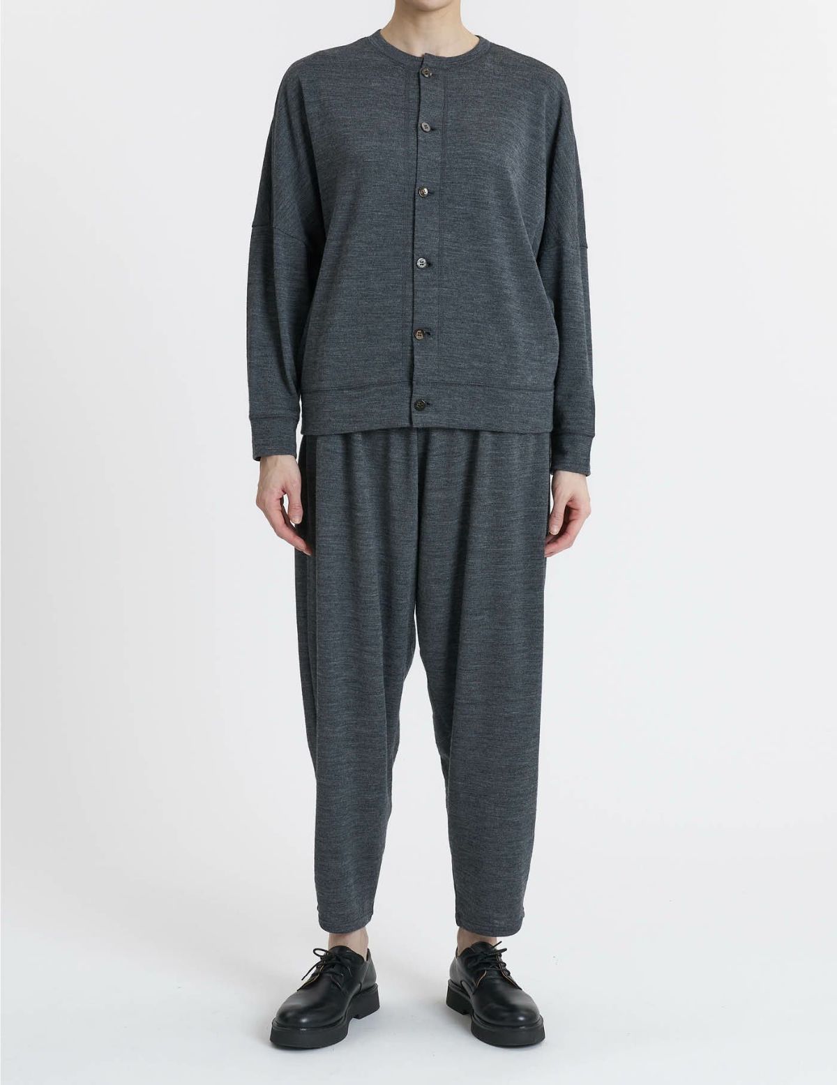 52 トップグレー