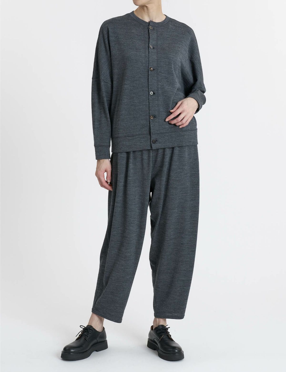 52 トップグレー