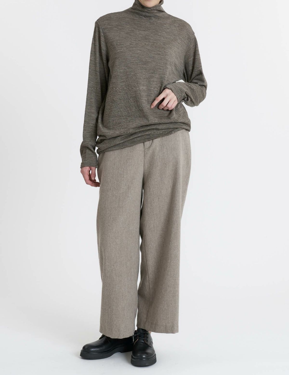 64 ベージュ×ライトベージュ