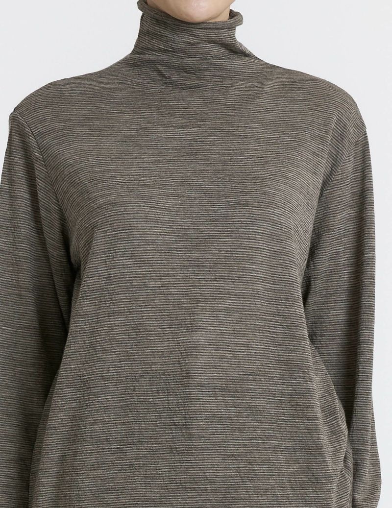 64 ベージュ×ライトベージュ