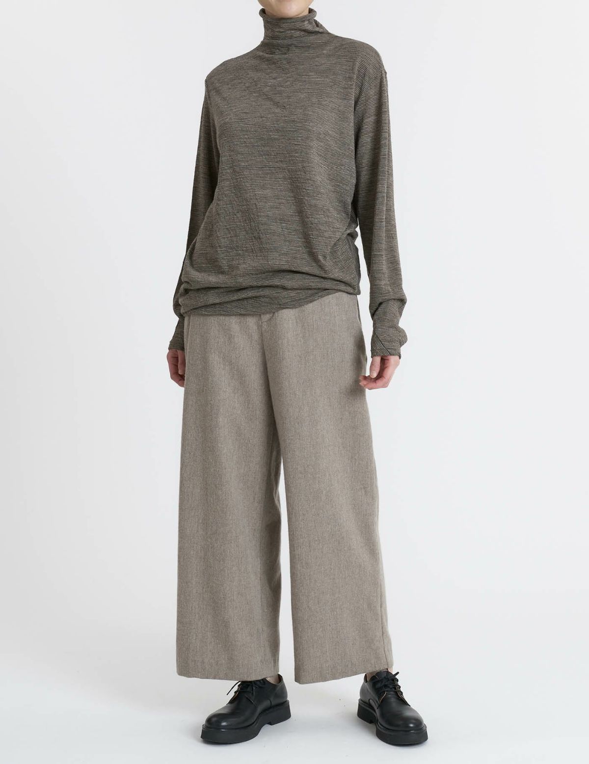 64 ベージュ×ライトベージュ