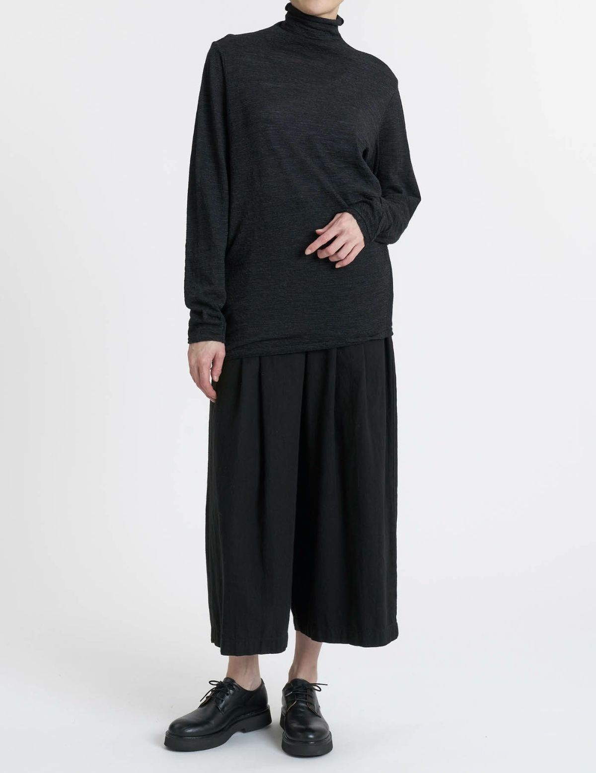 90 ブラック×チャコール