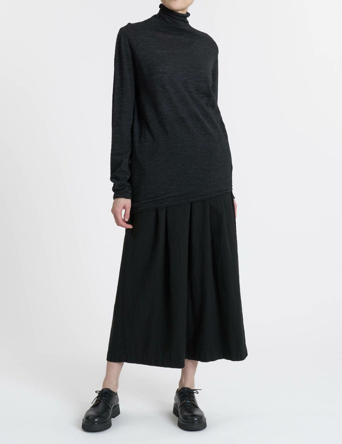 90 ブラック×チャコール