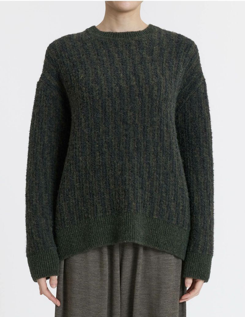 44 カーキ/36(M)size：モデル169㎝