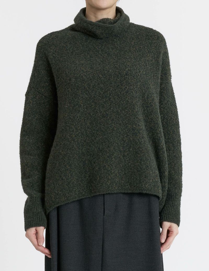 44 カーキ/36(M)size：モデル169㎝