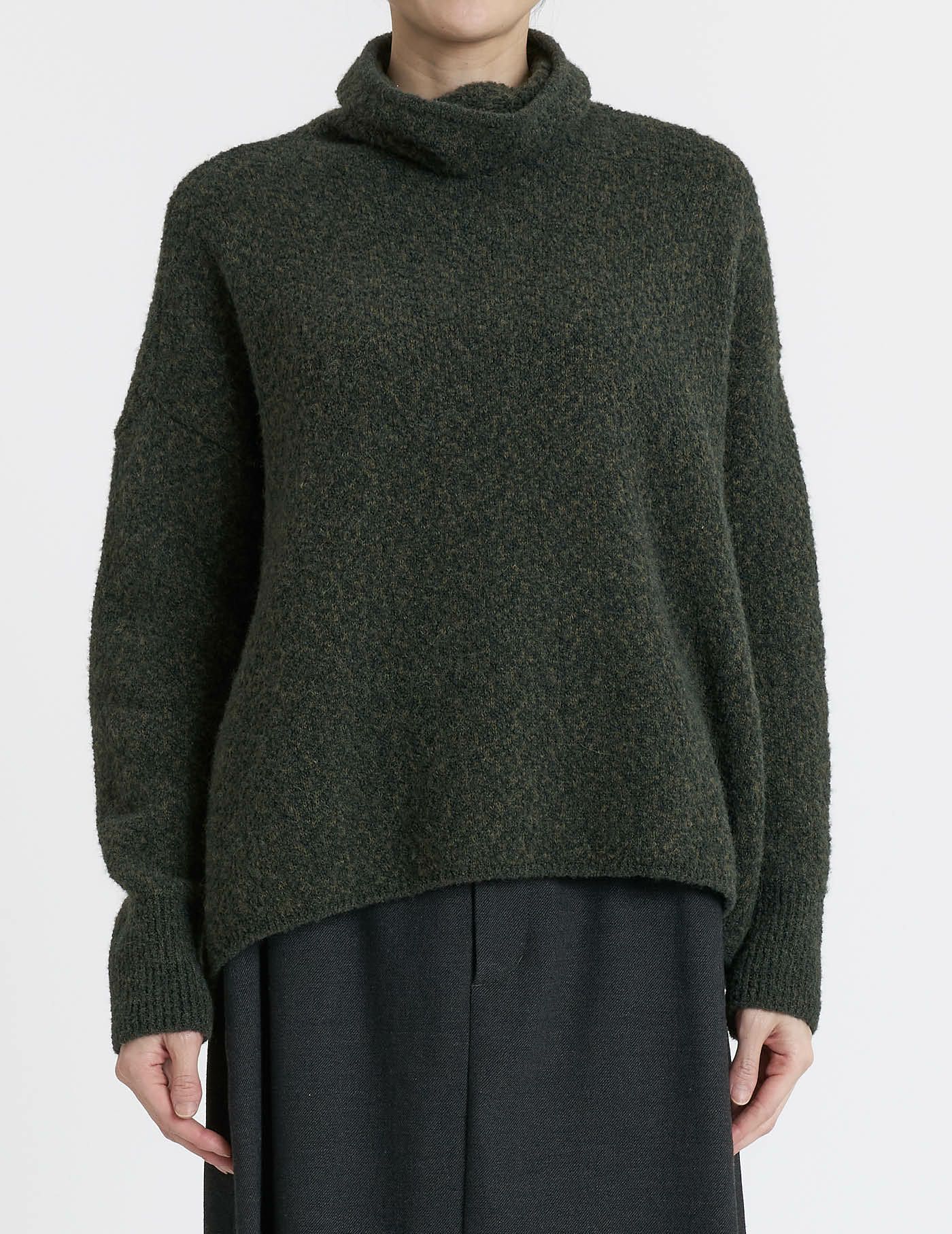 44 カーキ/36(M)size：モデル169㎝