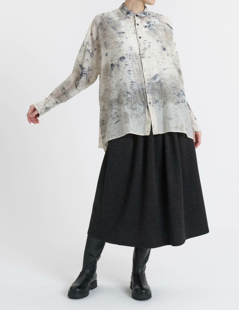 53 チャコール/36(M)size：モデル 169cm