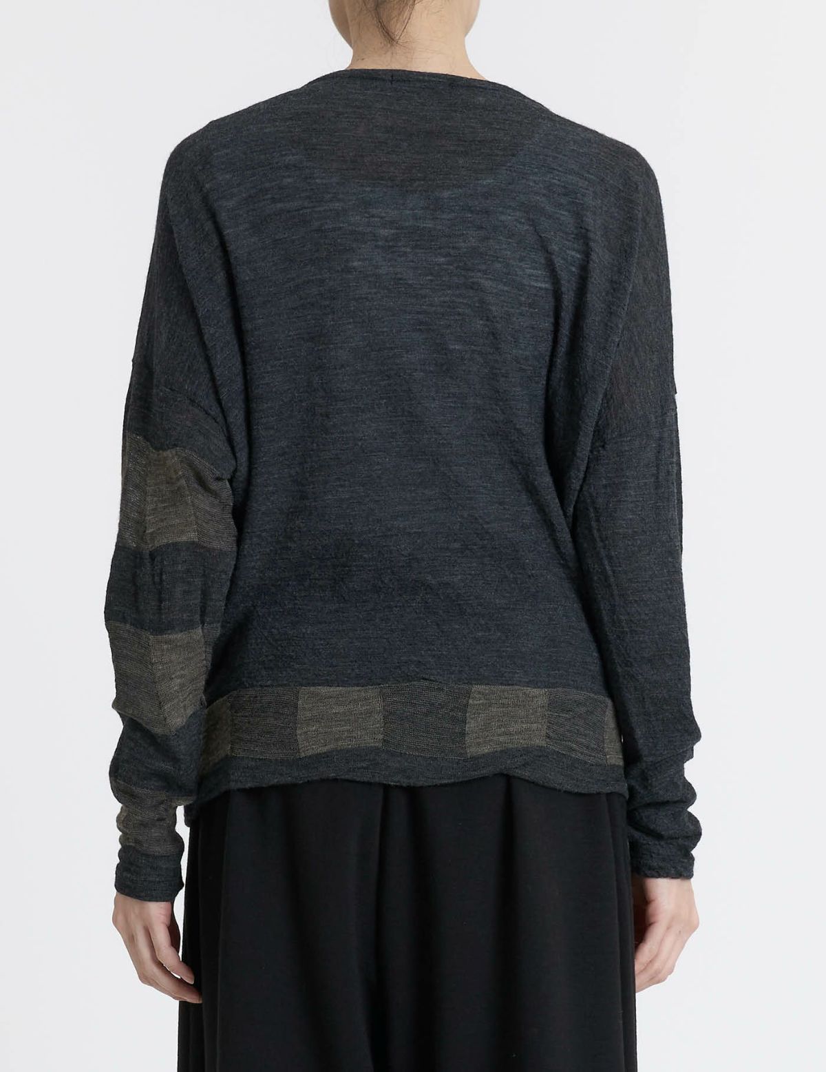 64 チャコール×ベージュ