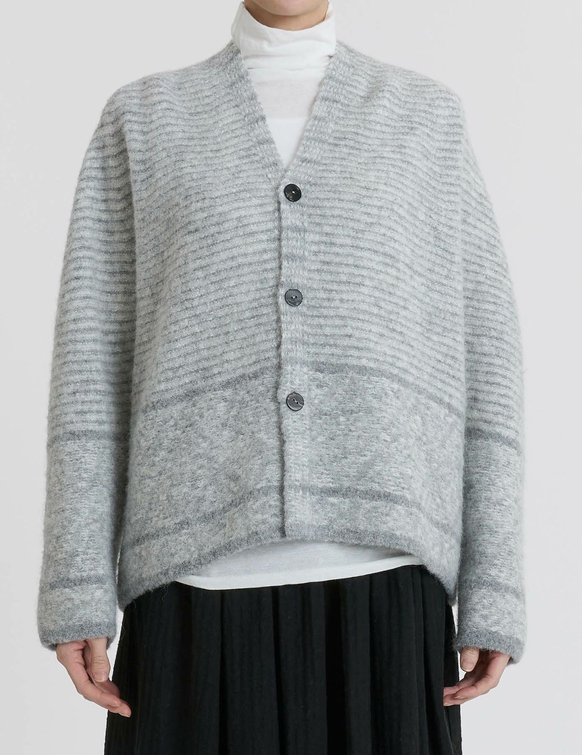 04 アイボリー/36(M)size：モデル169㎝