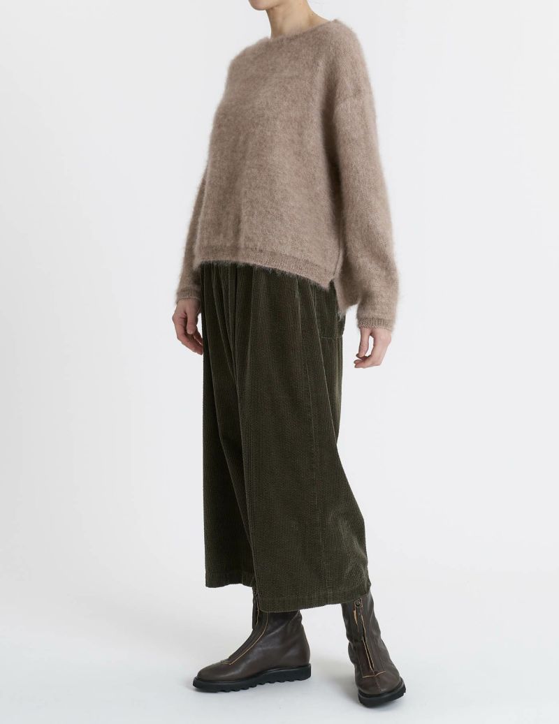 15 ピンクベージュ