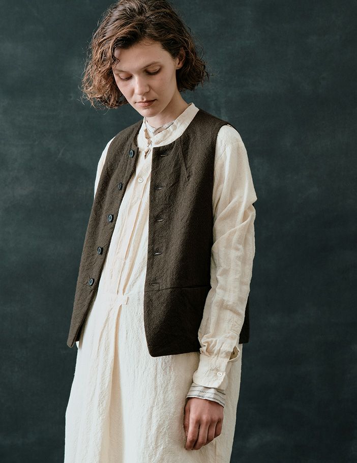 44 カーキ/36size：モデル177㎝