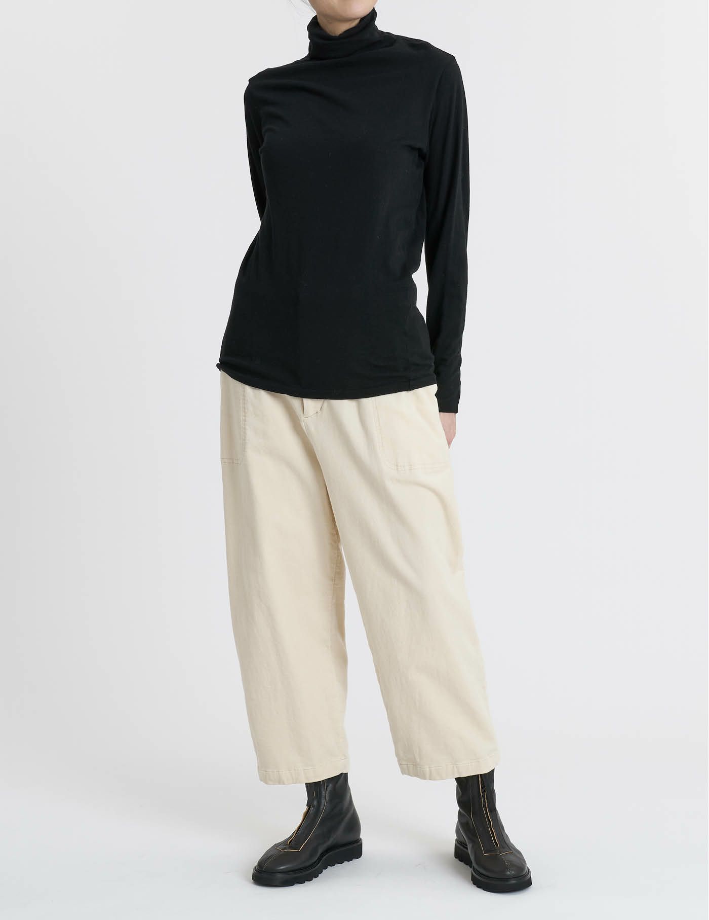 90 ブラック