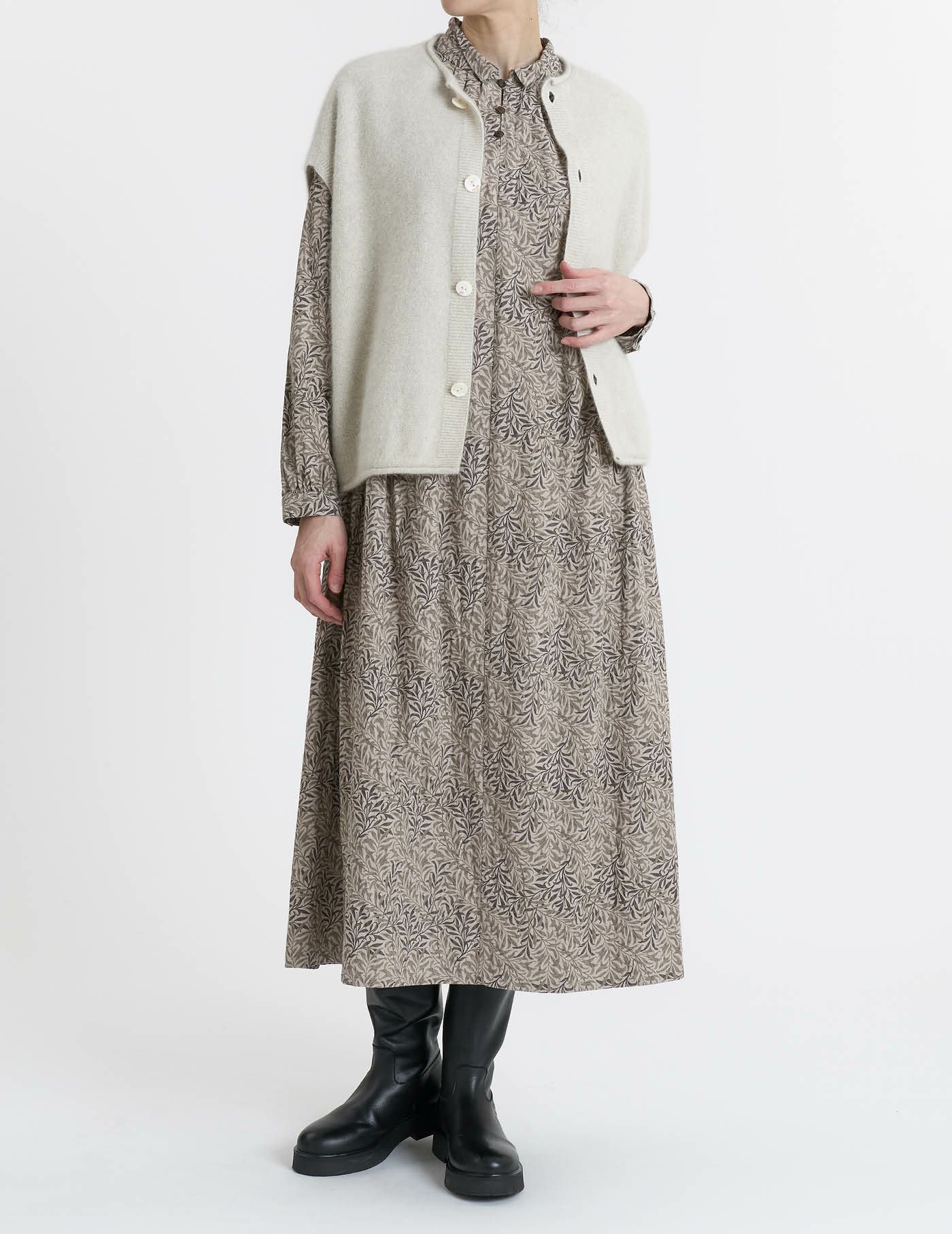 04 アイボリー/36(M)size：身長169cm