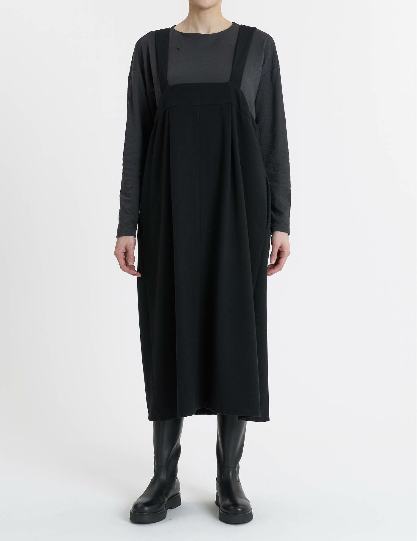 53 チャコール