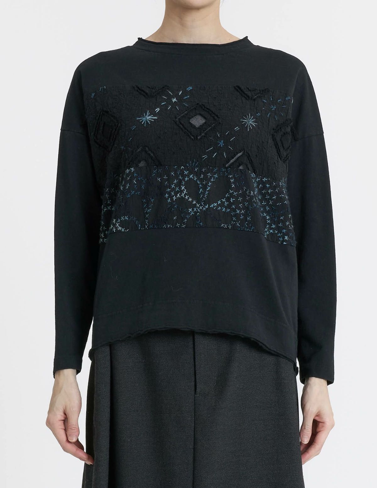 53 チャコール/36size：モデル169㎝