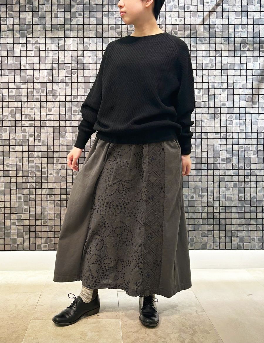 44 カーキ/36size：スタッフ151㎝