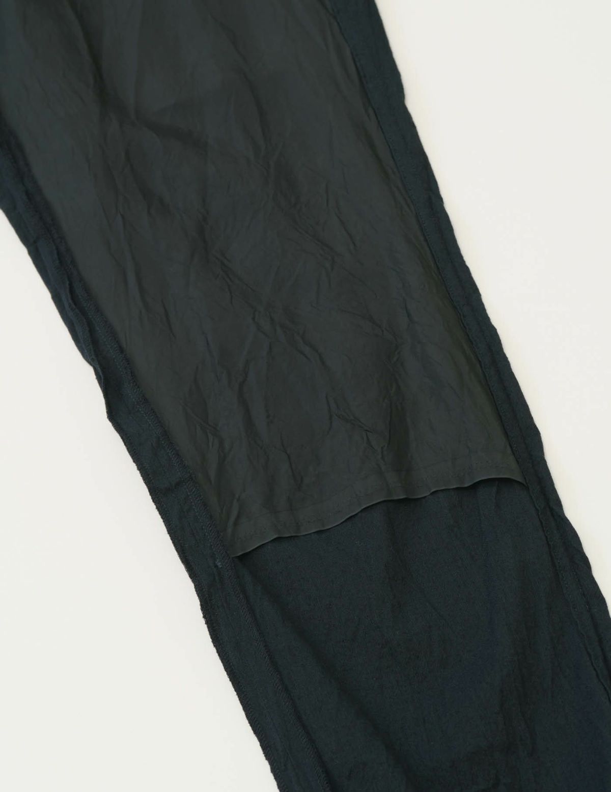 20 ブラックネイビー