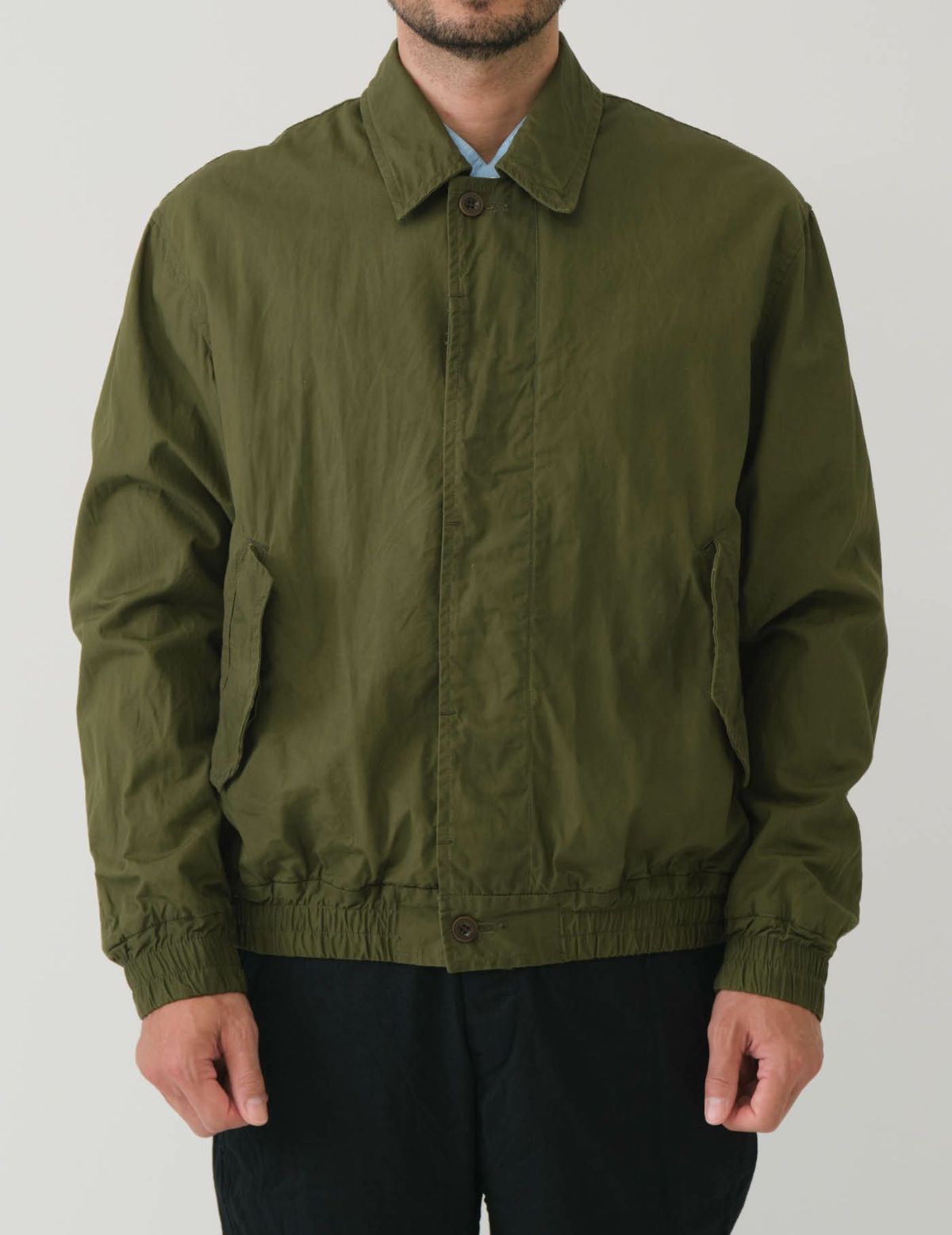 42 オリーブ　Msize：モデル180㎝