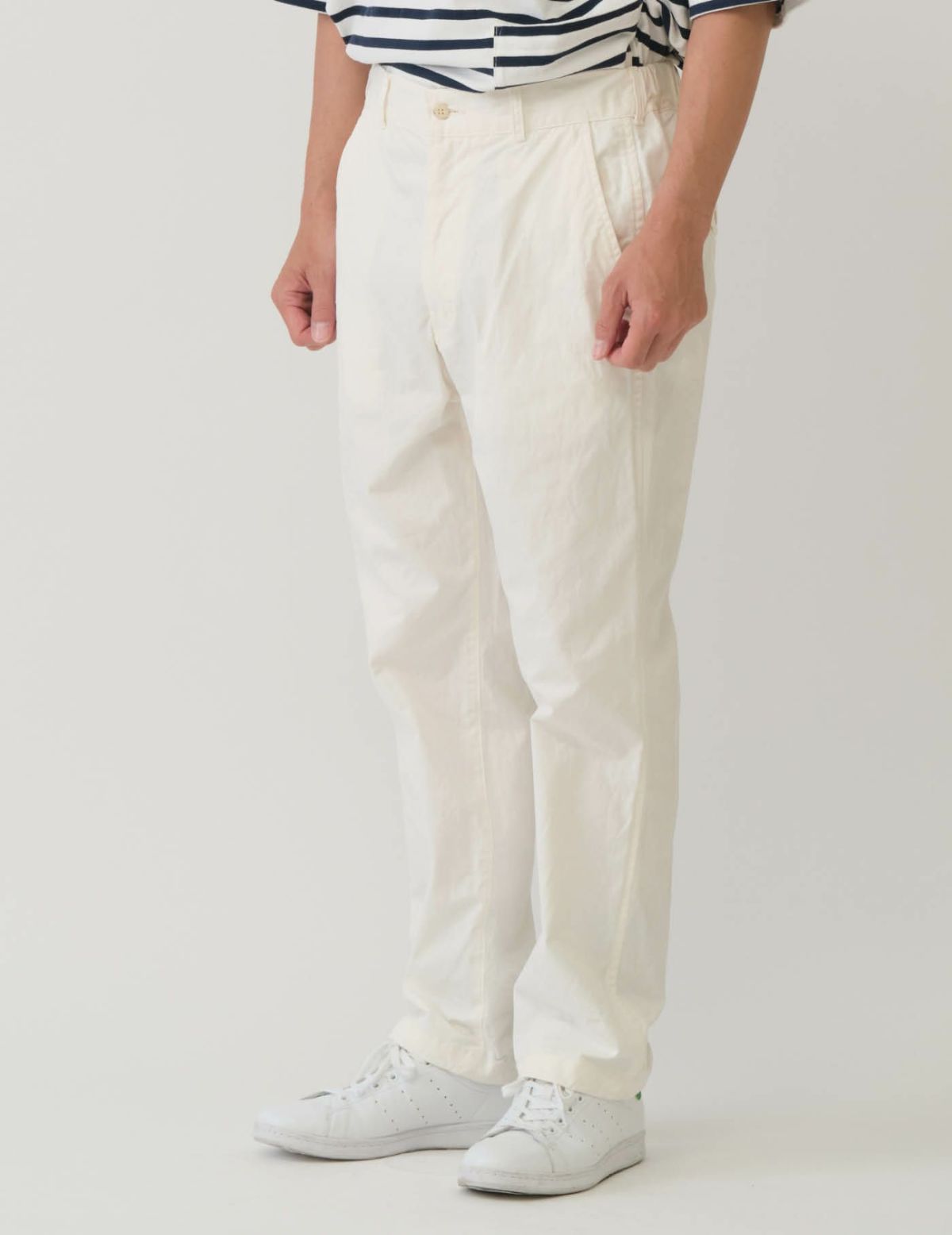 02 オフホワイト(参考色）