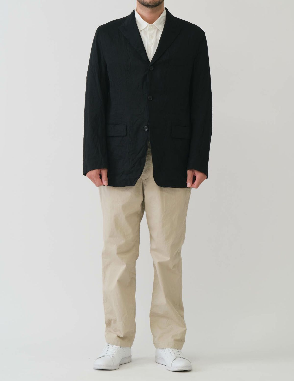 02 オフホワイト