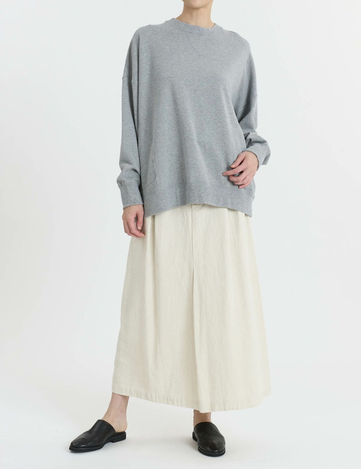 04 アイボリー/36size：モデル169㎝