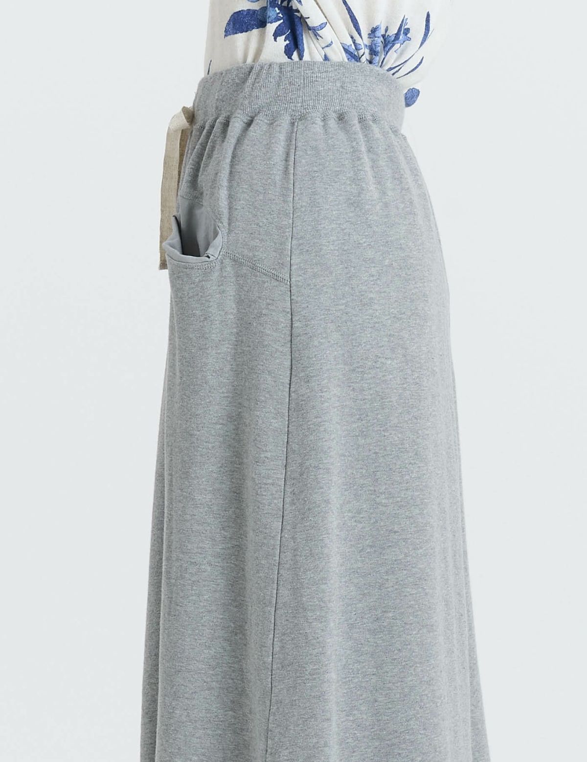 52 トップグレー